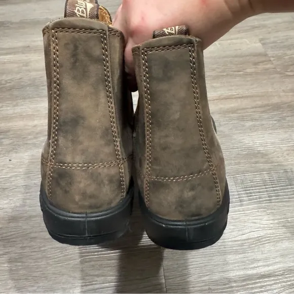 Blundstone BL 585 Classic Chelsea Rustic Brown Nubuck Suede Leather Boots