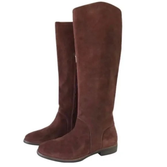 BNIB Ugg boots