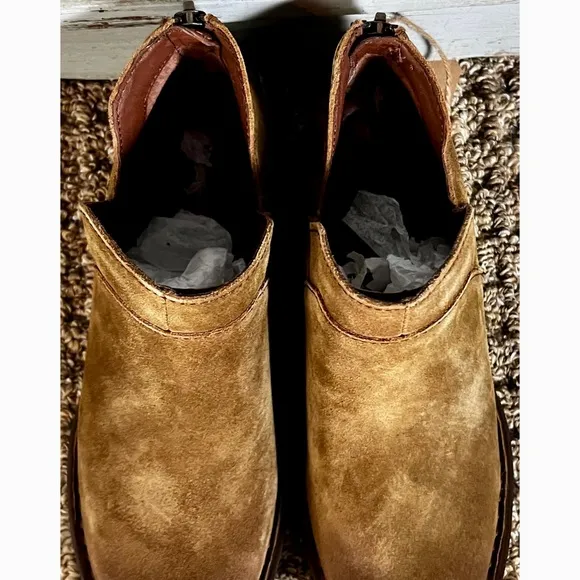Born Brie Suede Booties Boots 6