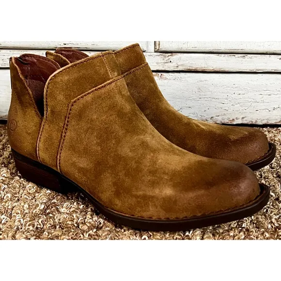 Born Brie Suede Booties Boots 6