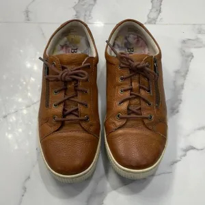 Born hand crafted footwear tan leather with side zipper 9m