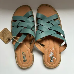 Born Isle Leather Slip on Sandals Sz 7M