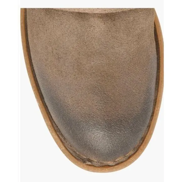 Born NEW size 6.5 (EU 37) Moraga light brown/ taupe boots booties
