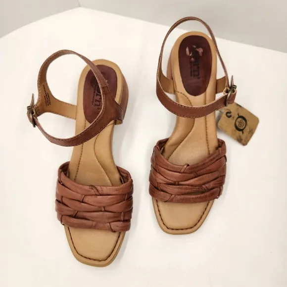Born sandals women's 9M brown woven leather Shonie block heel cottage new $130