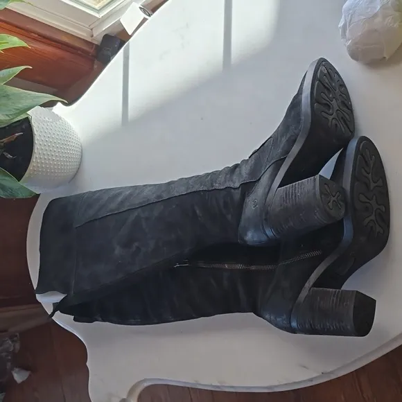 Born thigh high over the knee boots. Black suede leather
