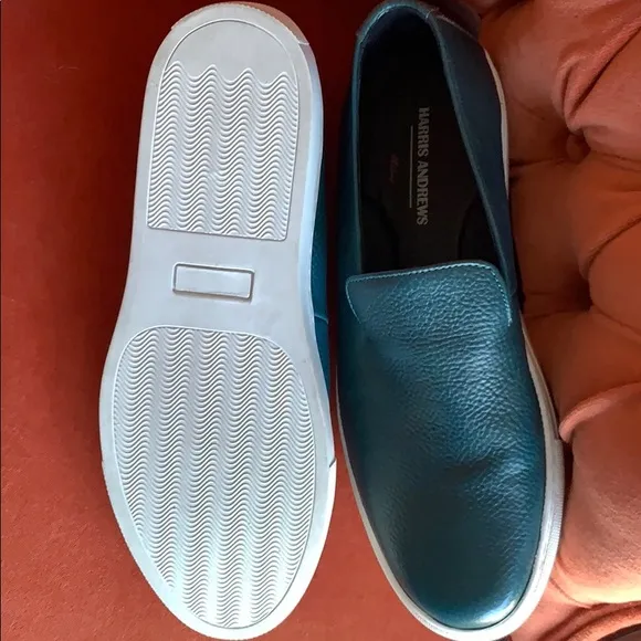 BRAND NEW HARRIS ANDREWS DECK SHOES 9