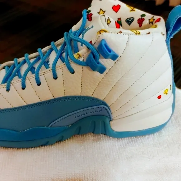 *BRAND NEW* Nike Air Jordan 12 XXII Retro - Kids Youth Size 3.5