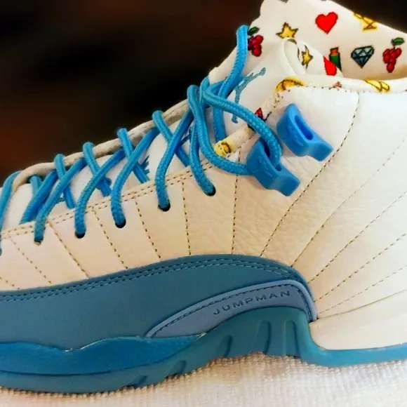 *BRAND NEW* Nike Air Jordan 12 XXII Retro - Kids Youth Size 3.5