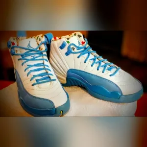 *BRAND NEW* Nike Air Jordan 12 XXII Retro - Kids Youth Size 3.5