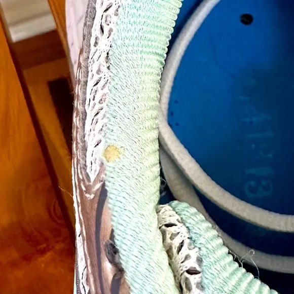 Brooks Ariel, size 9 EU 40.5 aqua/silver/gray, width B