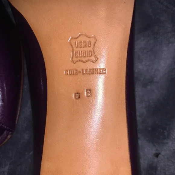 Bruno Magli Women’s leather Heel Pump