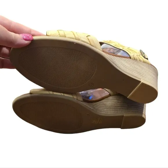 Bueno Sunshine Cream Woven Leather Sandals Size 42 US 11