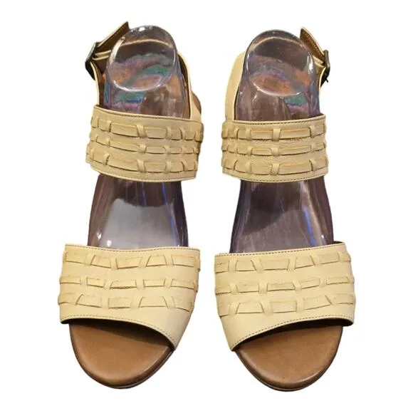 Bueno Sunshine Cream Woven Leather Sandals Size 42 US 11
