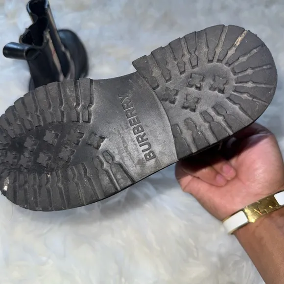 Burberry Kids Chelsea Boots Size 27 (10US)