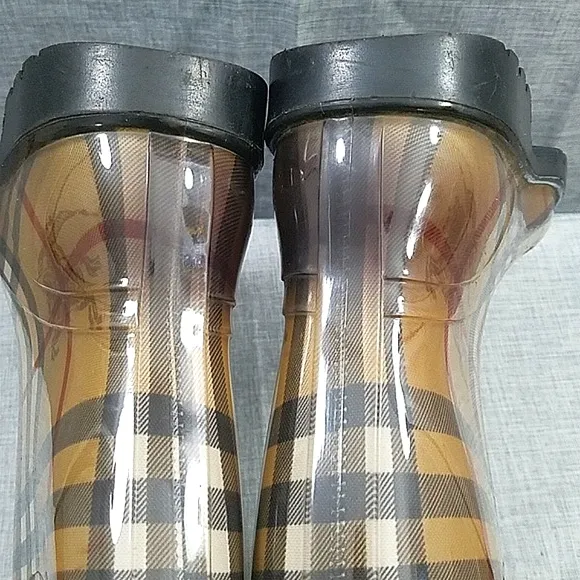 Burberry Wharton Haymarket classic check tall rainboot  women's sz 38