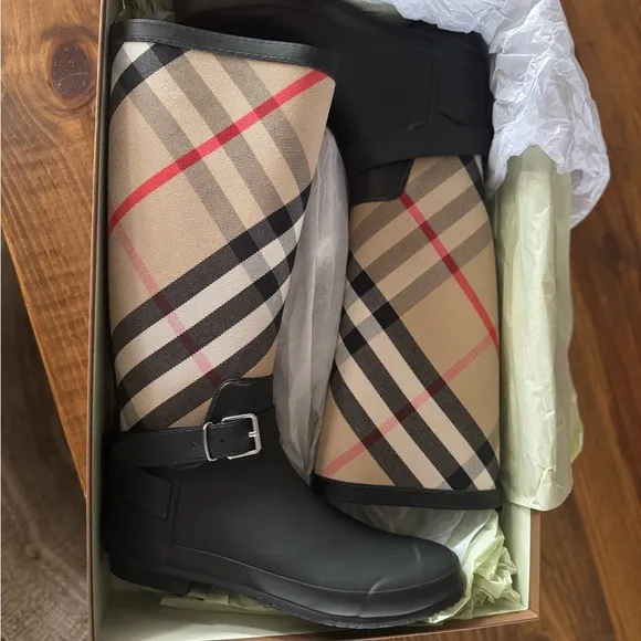 Burberry Women's Simeon Vintage Check Rain Boots