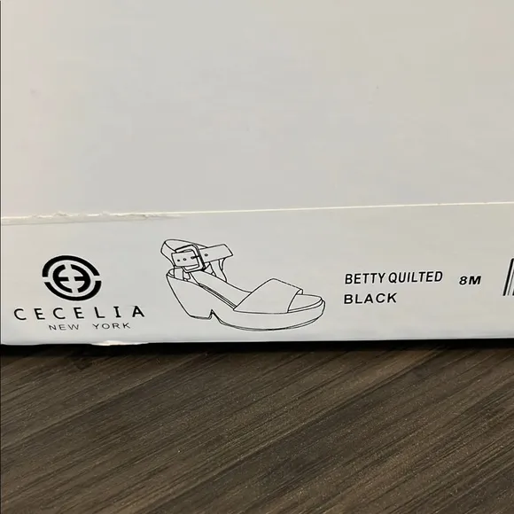 Cecelia New York Betty Quilted Platform Sandal, size 8