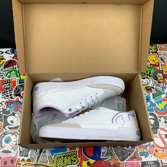 Champion Bandit White Skate Shoes Womens Various