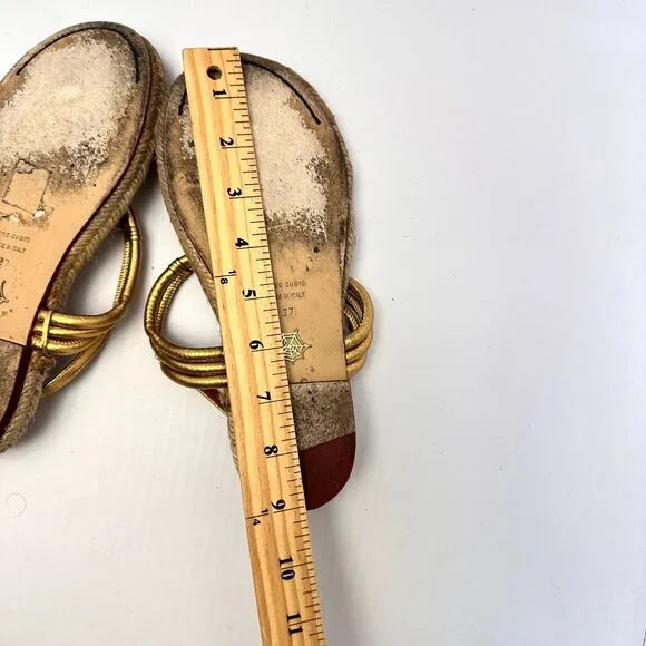 CHARLOTTE OLYMPIA Women's Metallic Gold Woven Thong Sandals SZ 37/US 7 Italy