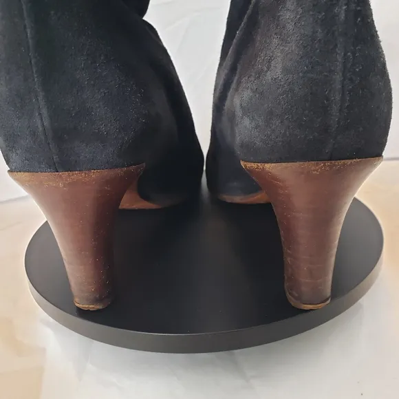 Chloe Kole Suede Leather Asymmetrical Fold Heel Boots Size 39 US 9  Blue
