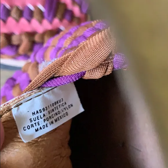 CHUBASCO Leather Woven Sandals Size 7 - 9