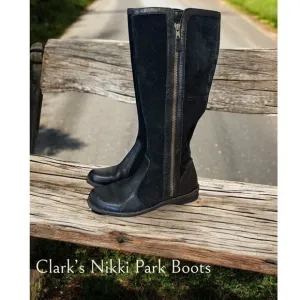 Clarks Black Nikki Park Suede Leather Side Zip Tall Equestrian Boots Size 8.5
