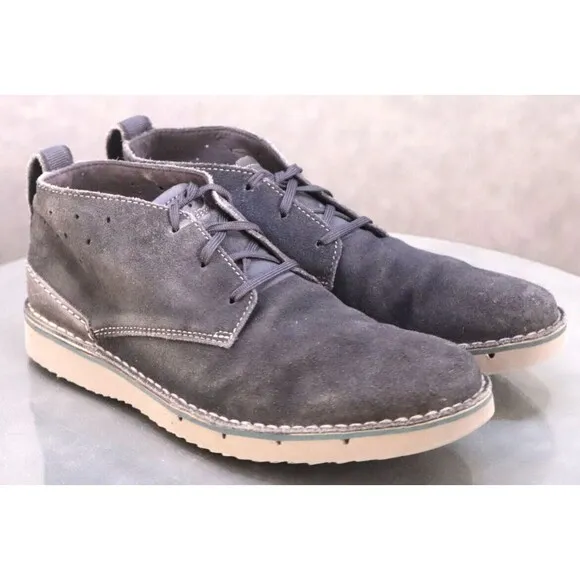 Clarks Collection Men's Chukka Boots Size 8 Suede Blue