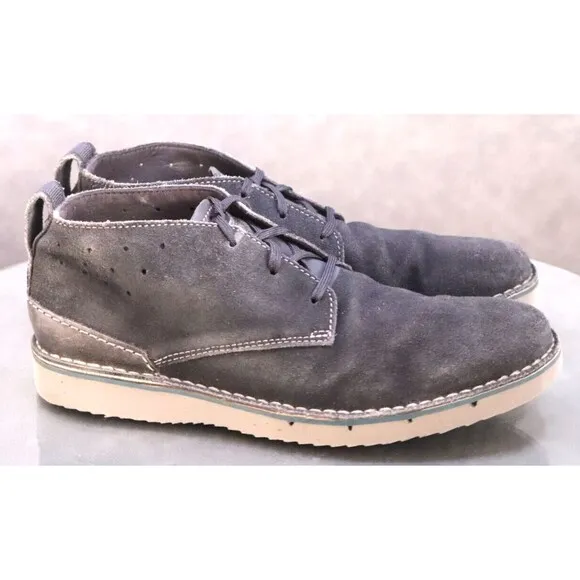 Clarks Collection Men's Chukka Boots Size 8 Suede Blue