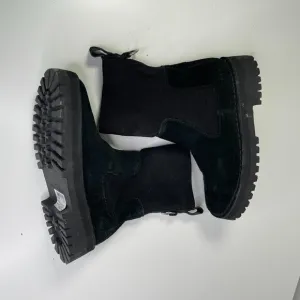 Clarks Originals Women's Black Suede Rock Knit Chelsea Pull Up Boots US Size 7.5