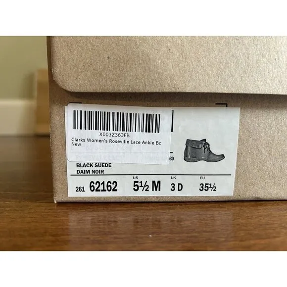 Clarks Women's 5.5 M Roseville Lace Black Lace Up Ankle Boots Suede NEW