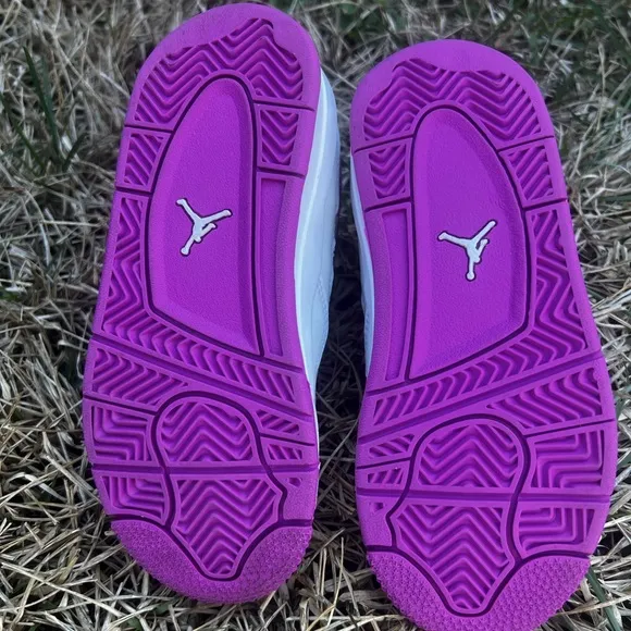 CLEAN Air Jordan 4 Retro Hyper Purple size 10c Toddler shoes 2024