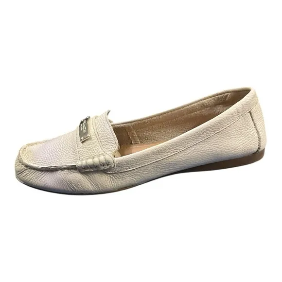 COACH NEW YORK FREDRICA CREAM PEBBLED LEATHER SLIP ON LOAFER DRIVING SHOES 9.5