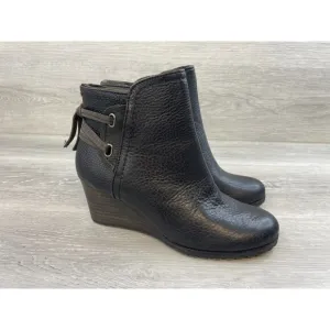 Cobb Hill By Rockport Lucinda CH6441 Women's 6.5 Black Leather Wedge Ankle Boot