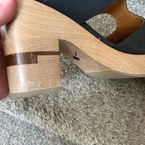 Cocolico Varick platform sandals. Leather and wood. Limited puzzle wood series
