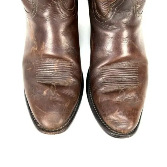 Cody James Classic Brown Leather Mens Size 10.5D Round Toe Western Boots BBM121