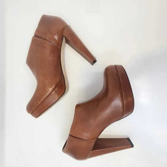 Cole Haan Air Brown Tan Leather Ankle Bootie Size 8.5B Platform Slip On Heel