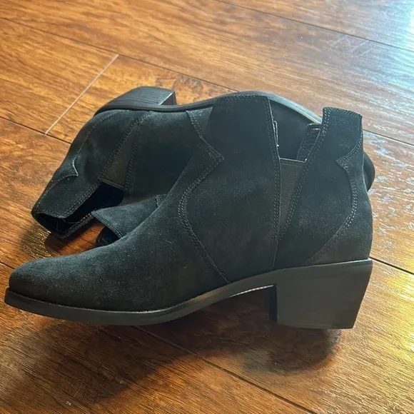 Cole Haan Alayna Slouch Suede Bootie NWOT