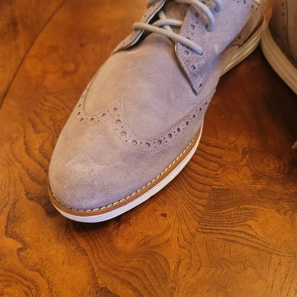 Cole Haan Gray White Suede Wing Tip Lace Ups Shoes Oxfords Size 9