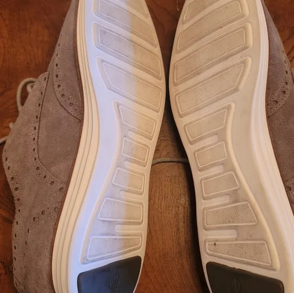 Cole Haan Gray White Suede Wing Tip Lace Ups Shoes Oxfords Size 9