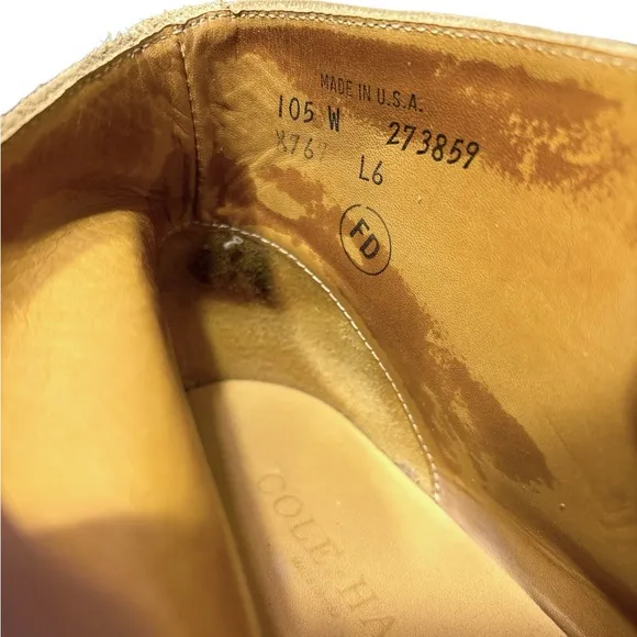 COLE HAAN Tan Suede Chukka Boots