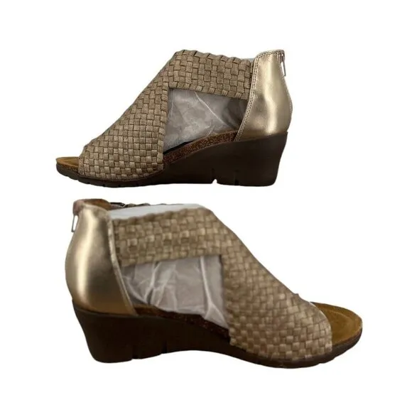 Comfortiva  Women's Alesha Gold Woven Wedge Sandals Size 11 W
