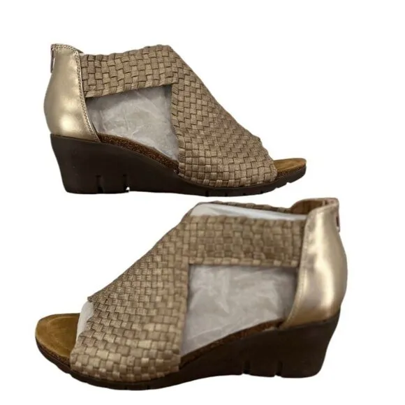 Comfortiva  Women's Alesha Gold Woven Wedge Sandals Size 11 W