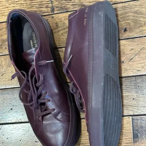 Common Projects Men's Burgundy Leather Sneakers