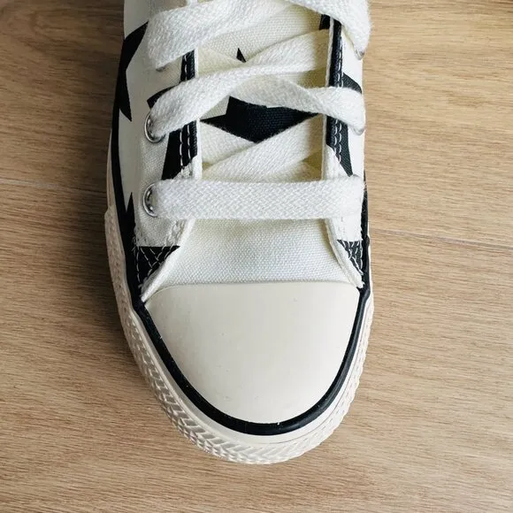 ⭐Converse Chuck Taylor All Star Hi Large Stars 8 Women Shoes Beige Black A09898F