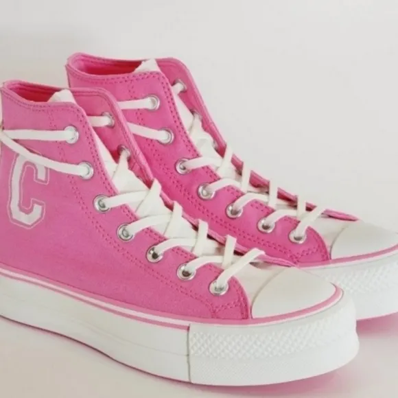 Converse Chuck Taylor All Star Lift Platform Varsity Shoes Size 7 for Wome
