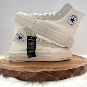 Converse CTAS Cruise HI Sneakers Shoes Size M 7 W 8.5 Chunky Platform A04688C