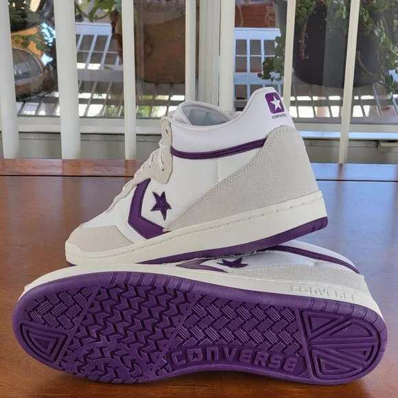Converse Fastbreak Pro Mid Skater Shoes A08854C White / Purple Size 10.5 Men's