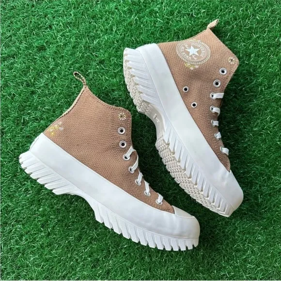 Converse Lugged 2.0 Hi Sand Dune