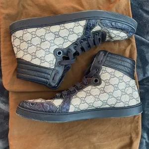 COPY - Authentic Gucci Shoes Sz 9.5