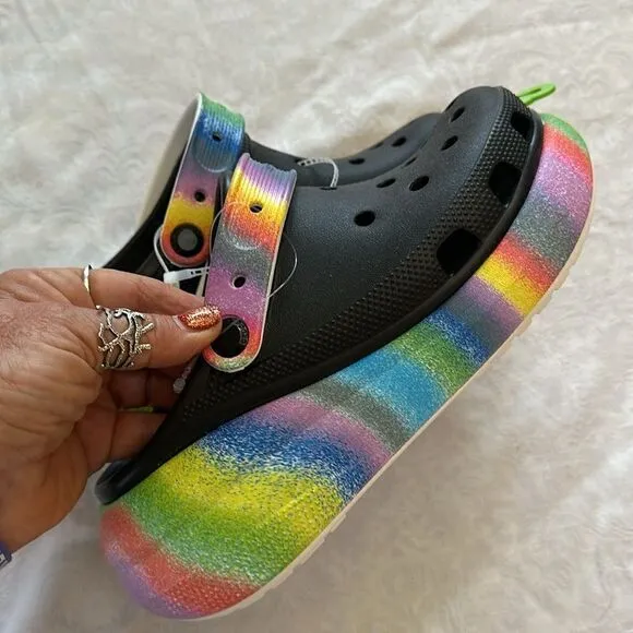 Copy Crocs Platform Classic Crush Spray Dye  Black Rainbow Slip On Shoes M 6 W 8